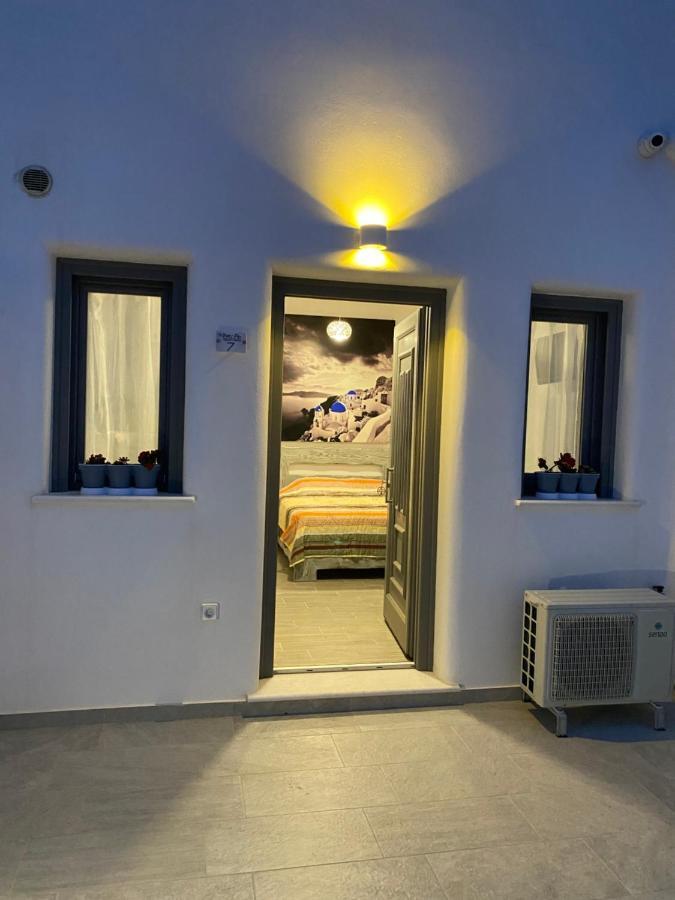 PetrAn Apartment Fira  Bagian luar foto