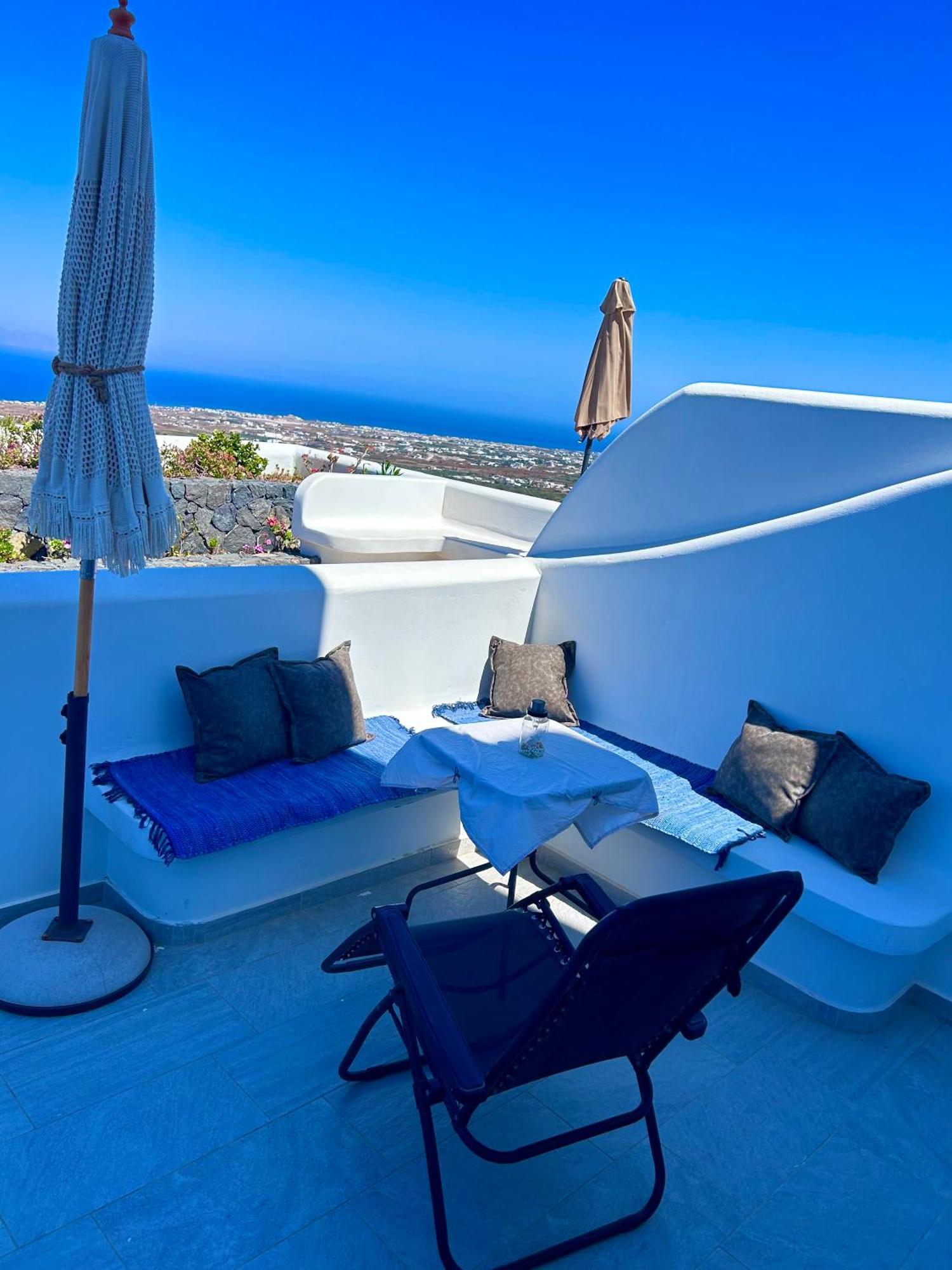 PetrAn Apartment Fira  Bagian luar foto