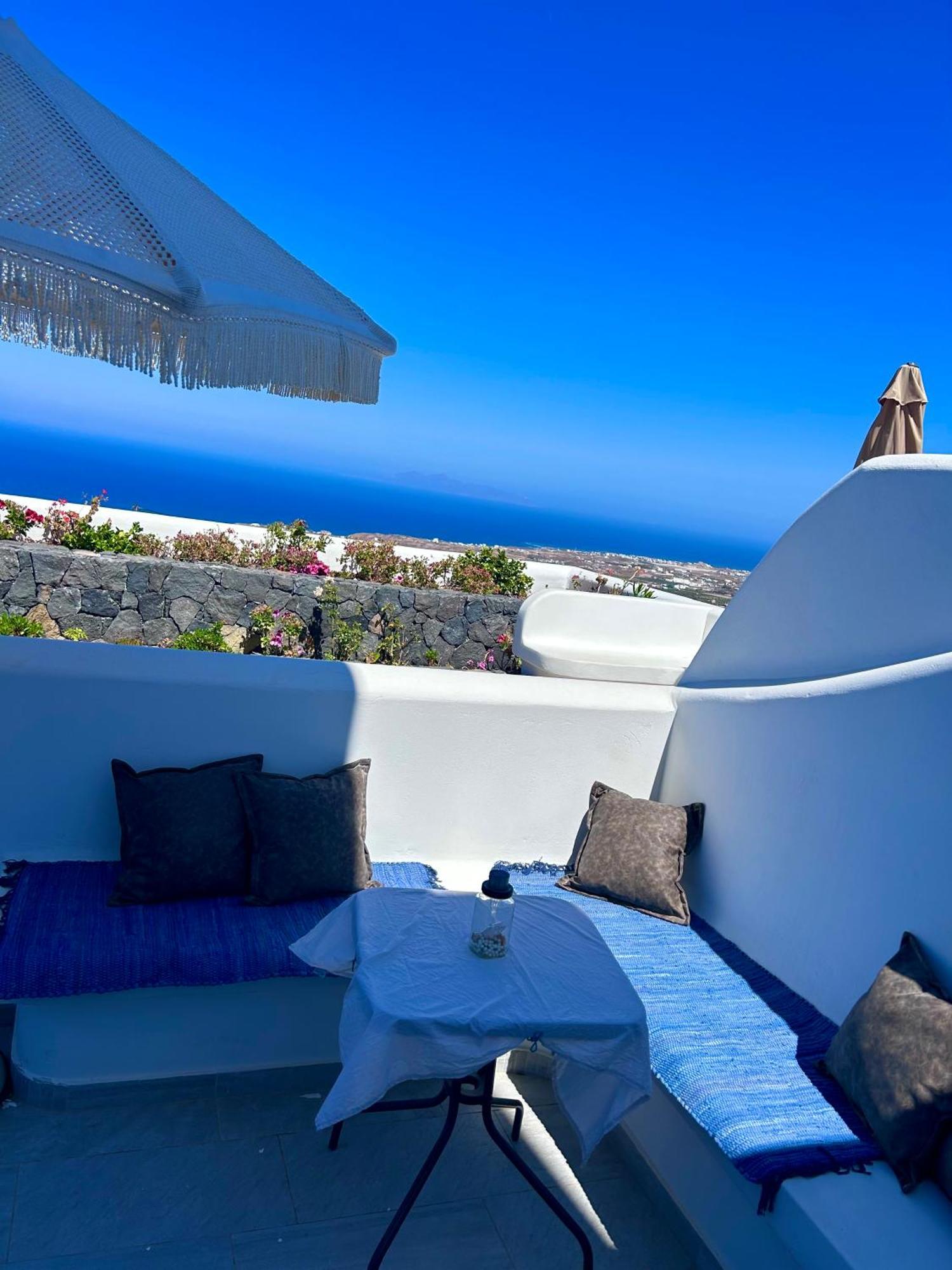 PetrAn Apartment Fira  Bagian luar foto