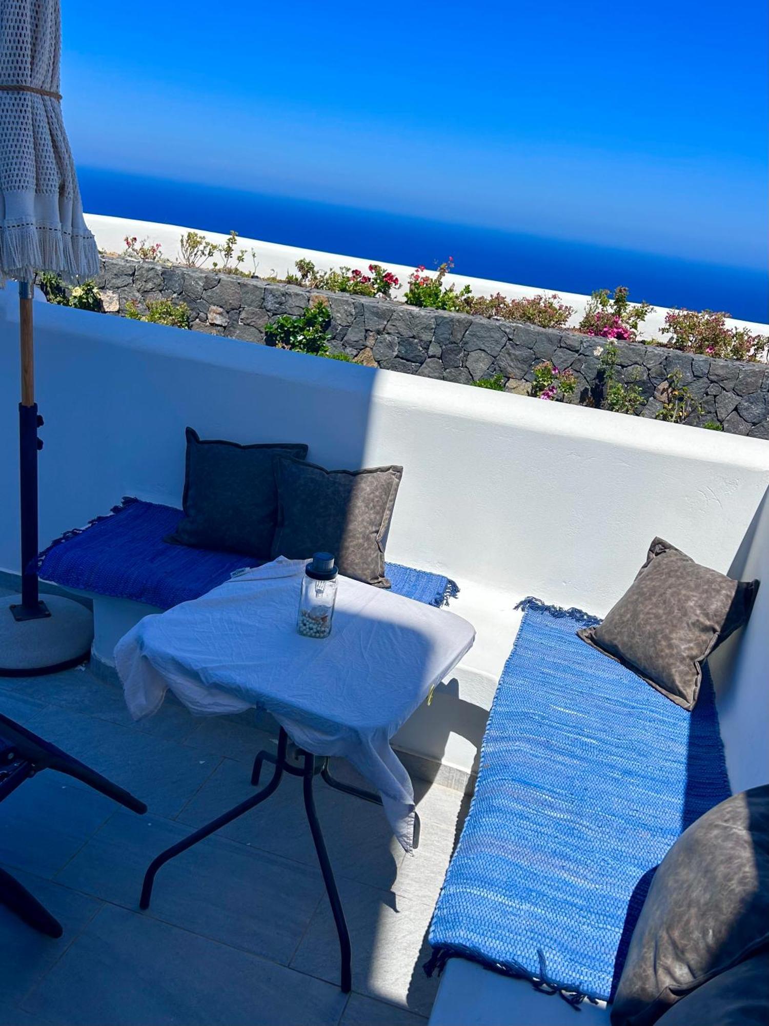 PetrAn Apartment Fira  Bagian luar foto